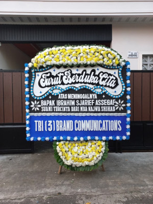 Papan Bunga Duka di Batang Kabung Ganting